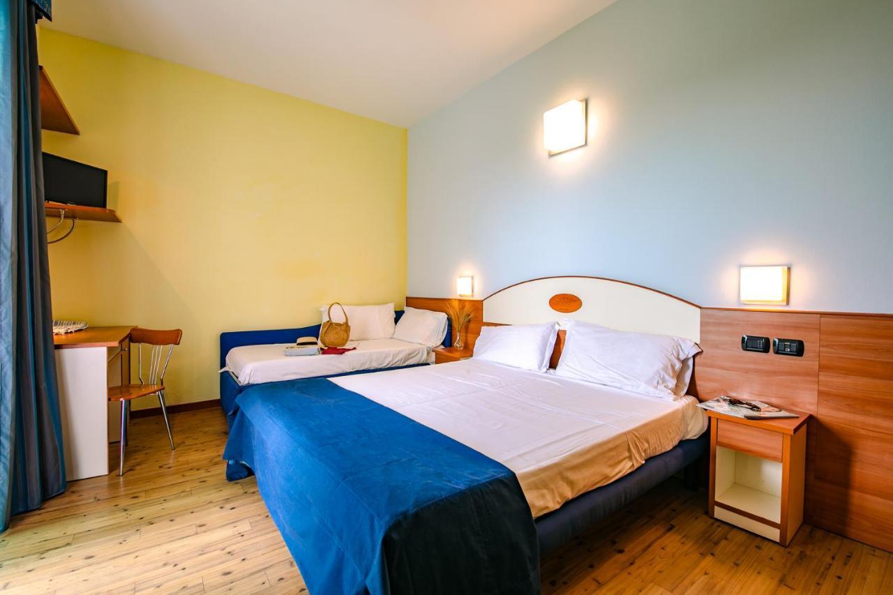 New Bristol Sport Hotel Cesenatico Buitenkant foto